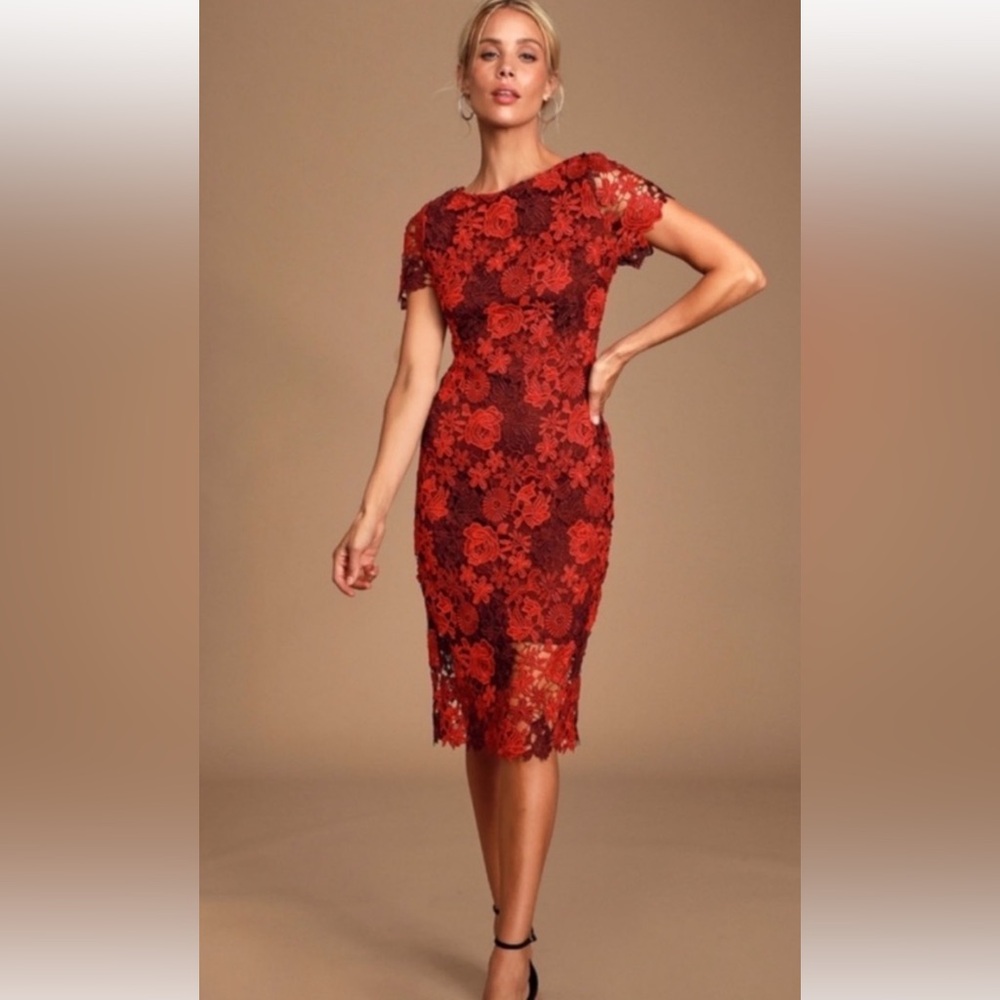 NWOT Lulus Gillian Red Crochet Lace Midi Dress S